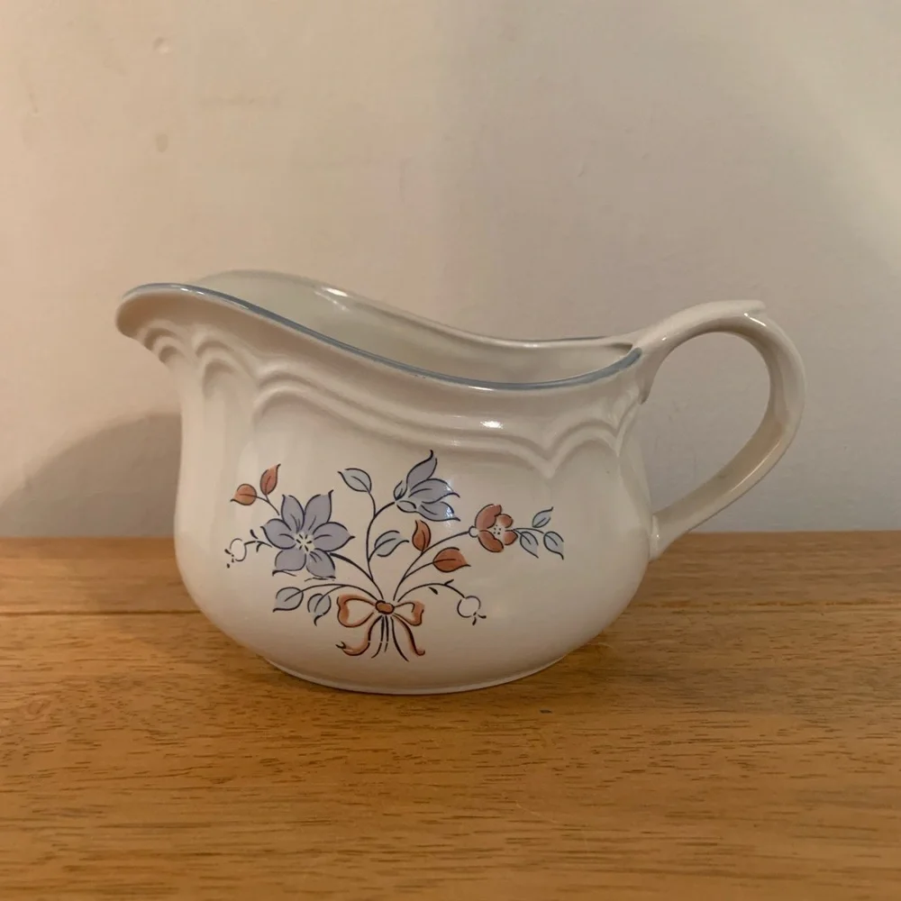 Cordella Blue Bonet Large Gravy Boat Stoneware Collection Vintage